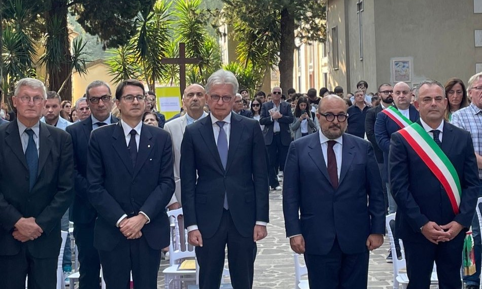 Caiazzo, Ambasciatore tedesco partecipa alla commemorazione delle vittime della strage nazista del 1943
