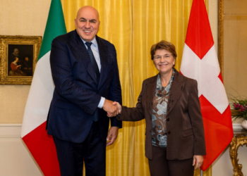 Il Ministro Crosetto incontra il Capo del Dipartimento Federale della Difesa della Confederazione svizzera