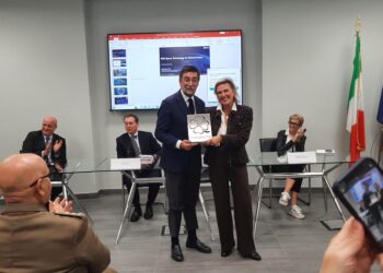 Premio Motumundi 2023 a Simonetta Cheli dell’ESA
