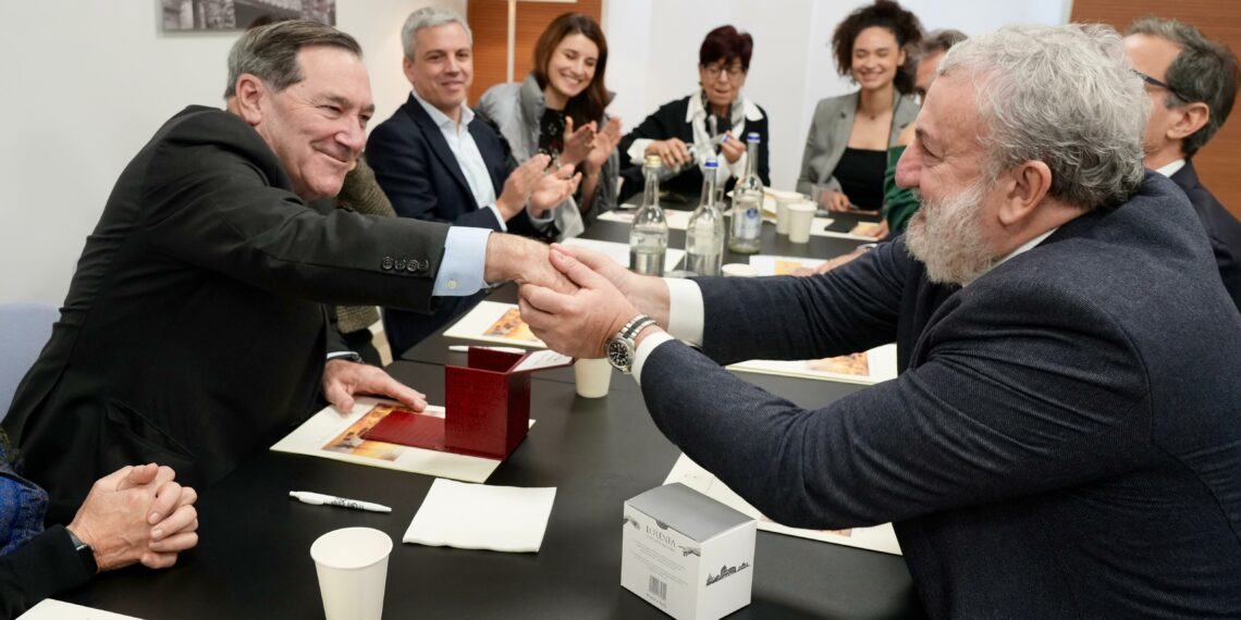 Regione Puglia, il Presidente Emiliano riceve l’Ambasciatore Americano presso la Santa Sede