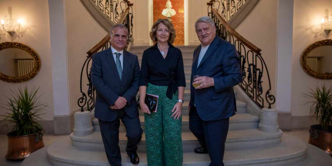 L’Ambasciata d’Italia in Turchia celebra i sessant’anni di carriera di Gerardo Sacco