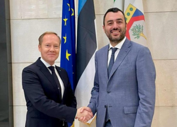 Regione Puglia, l’Assessore Delli Noci riceve l’Ambasciatore estone Paul Teesalu