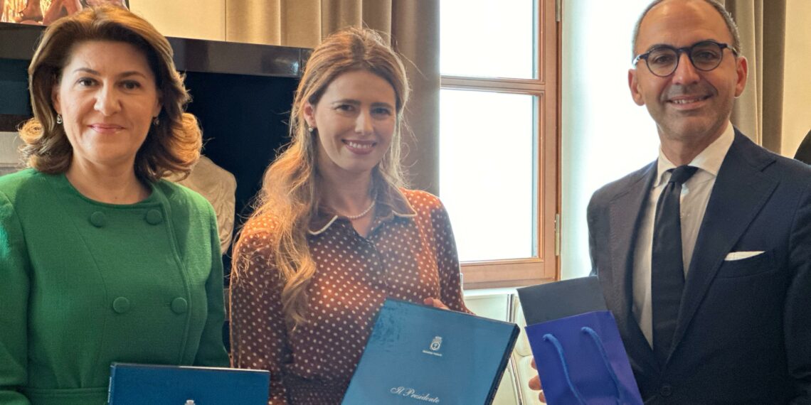 Regione Puglia, il Vicepresidente Piemontese riceve l’Ambasciatrice di Romania in Italia