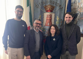 Ortona, il Sindaco Castiglione riceve la visita dell’Ambasciatrice canadese Golberg