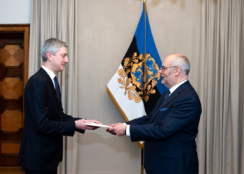 Estonia, consegna delle Lettere Credenziali al Presidente Karis da parte dell’Ambasciatore Stefano Catani