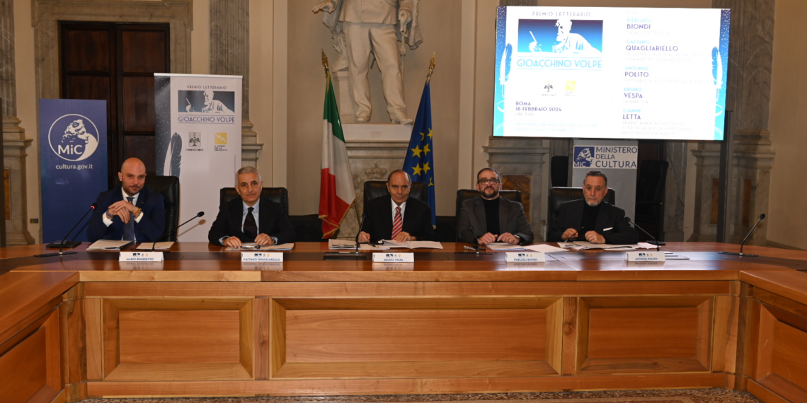 Cultura: presentato a Roma il Premio Letterario Gioacchino Volpe