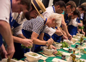 Pesto Genovese al mortaio, al via la finalissima del Campionato Mondiale