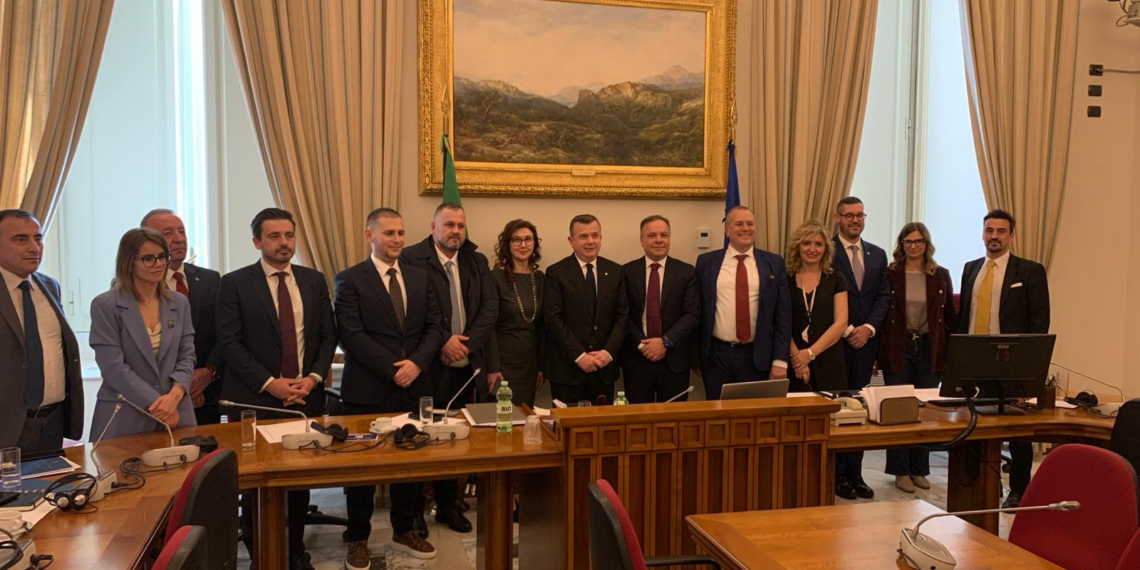 Italia-Albania, l’Intergruppo Parlamentare di amicizia incontra il Ministro Taulant Balla