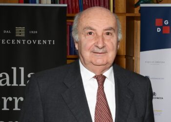 Nuovo volume dell’Ambasciatore Gaetano Cortese sull’Ambasciata d’Italia in India