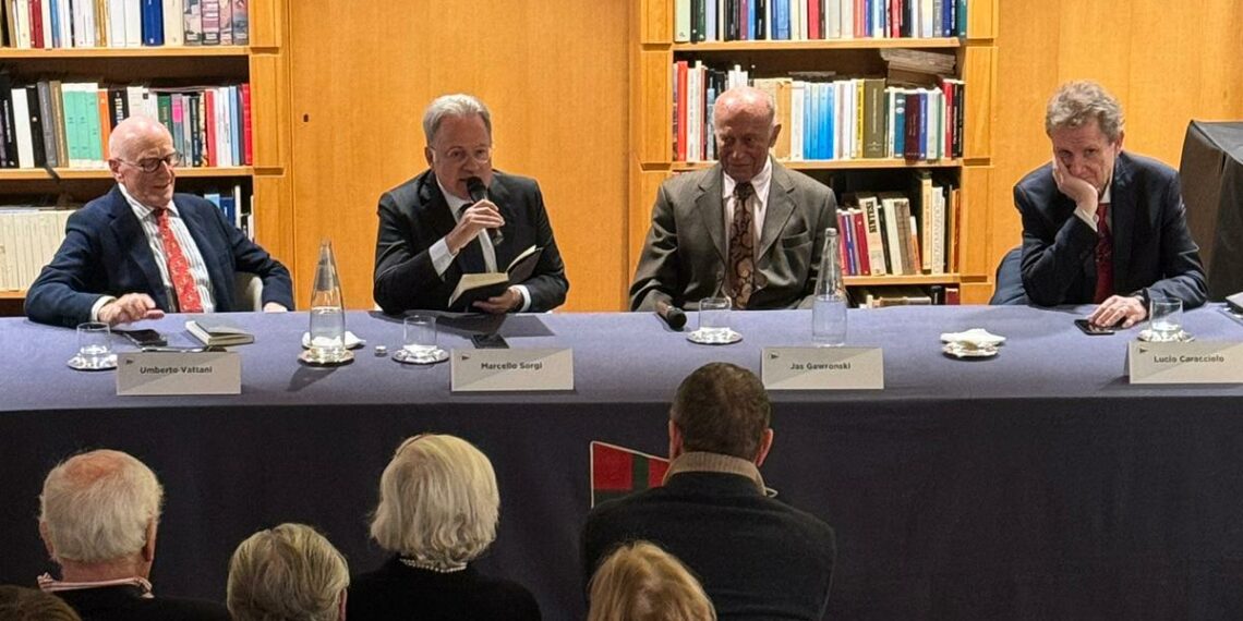 “Da Giovanni Paolo II a Giovanni Agnelli”, Jas Gawronski presenta il suo ultimo libro al Circolo degli Esteri