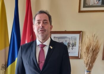 Andrii Yurash, Ambasciatore ucraino presso la Santa Sede: “Il Vaticano sarebbe il luogo ideale per un eventuale negoziato, ma oggi la Russia non vuole trattare”