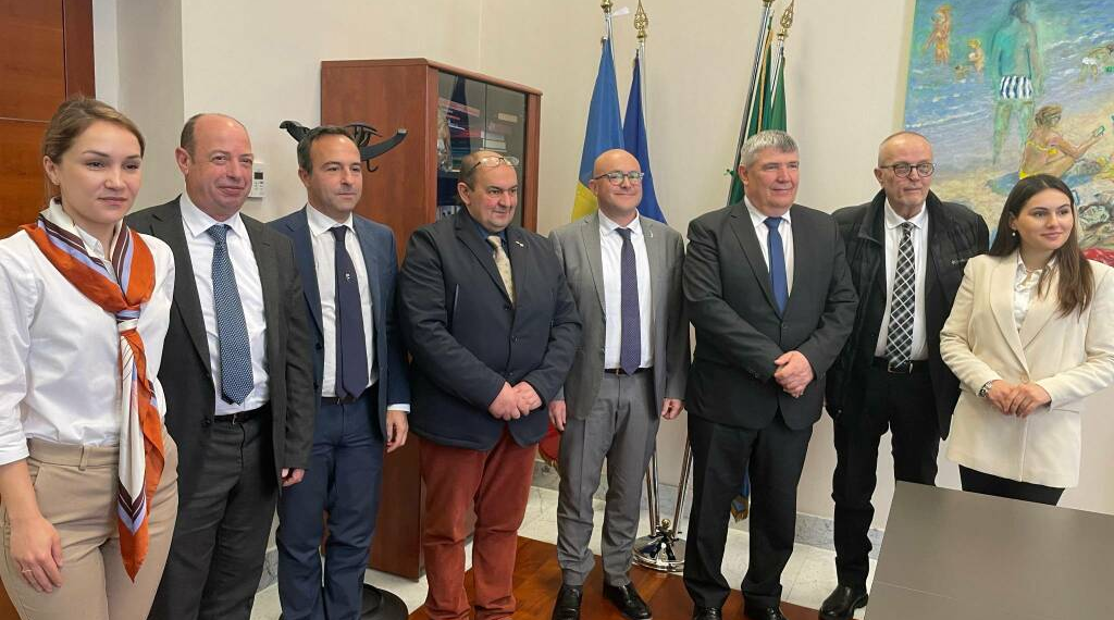 Regione Liguria, l’Assessore Alessio Piana incontra l’Ambasciatore moldavo Anatolie Urecheanu