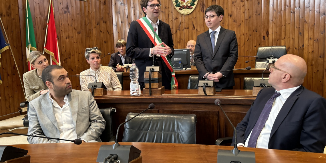 Vasto, il Sindaco Menna riceve l’Ambasciatore dell’Uzbekistan Fayzullaev