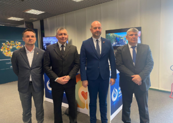 Vinitaly, Repubblica di Moldova ospite d’onore. Ambasciatori Tomassoni e Urecheanu in visita al Padiglione