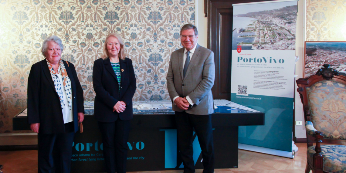 Trieste, in Municipio la visita dell’Ambasciatore di Grecia in Italia Eleni Sourani