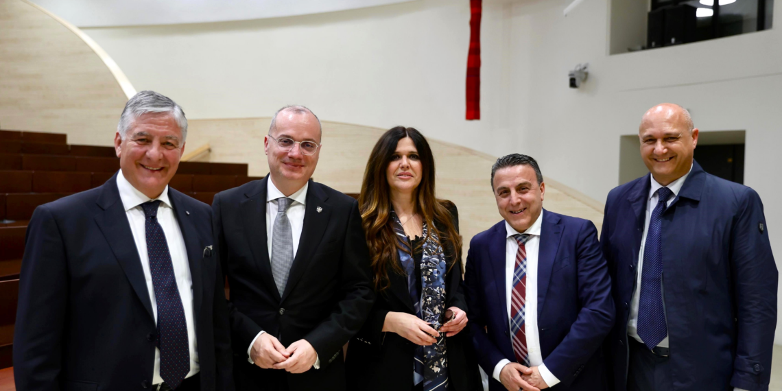 L’Arbëria di Calabria sostiene il modello albanese di pace e promuove la fratellanza tra i popoli