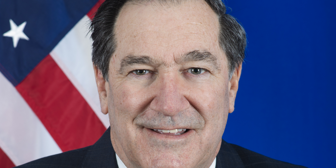 Joe Donnelly, Ambasciatore Usa presso la Santa Sede: “Come ha dichiarato il Presidente Biden, gli Stati Uniti sono grati per la guida coraggiosa di Papa Francesco”