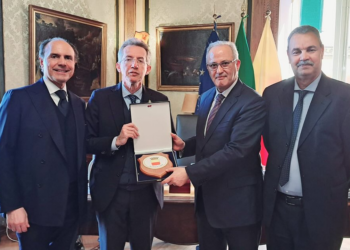 Napoli, l’Ambasciatore del Marocco Youssef Balla incontra il Sindaco Gaetano Manfredi
