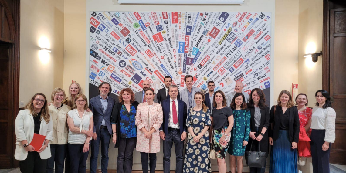 Gli Addetti alla Comunicazione di 15 Ambasciate visitano la nuova Sede dell’Associazione Stampa Estera