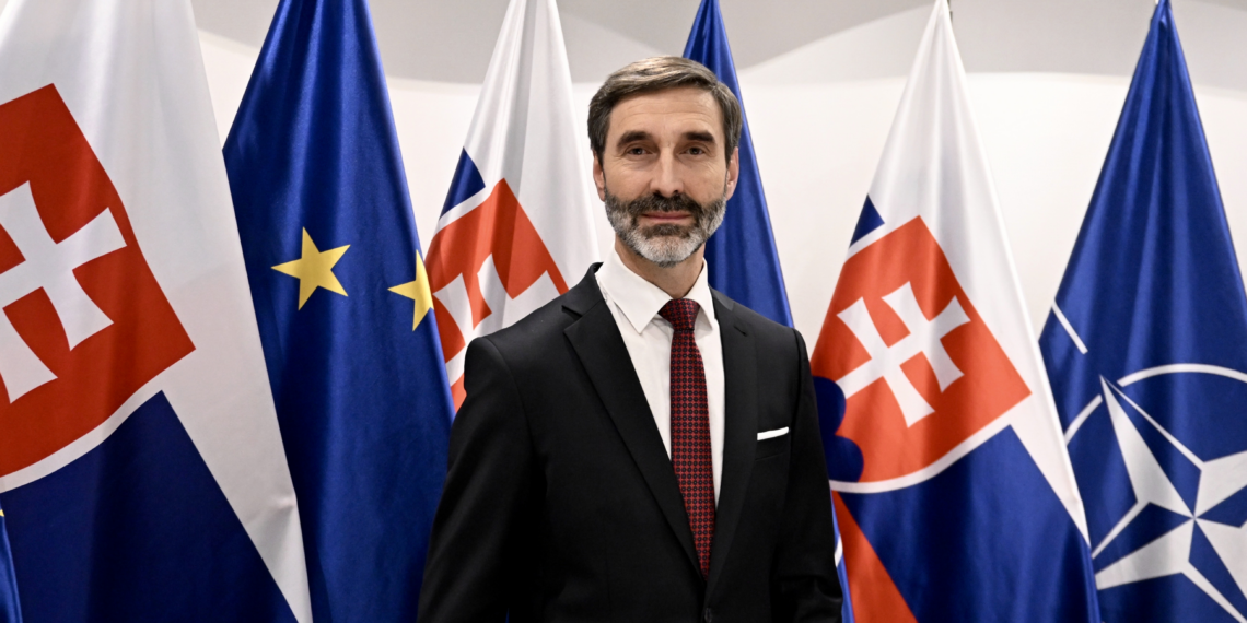 Attentato al Premier Robert Fico, l’Ambasciata Slovacca in Italia pubblica nota del Ministro degli Esteri Blanár