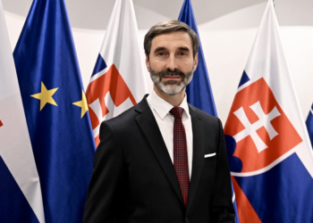 Attentato al Premier Robert Fico, l’Ambasciata Slovacca in Italia pubblica nota del Ministro degli Esteri Blanár