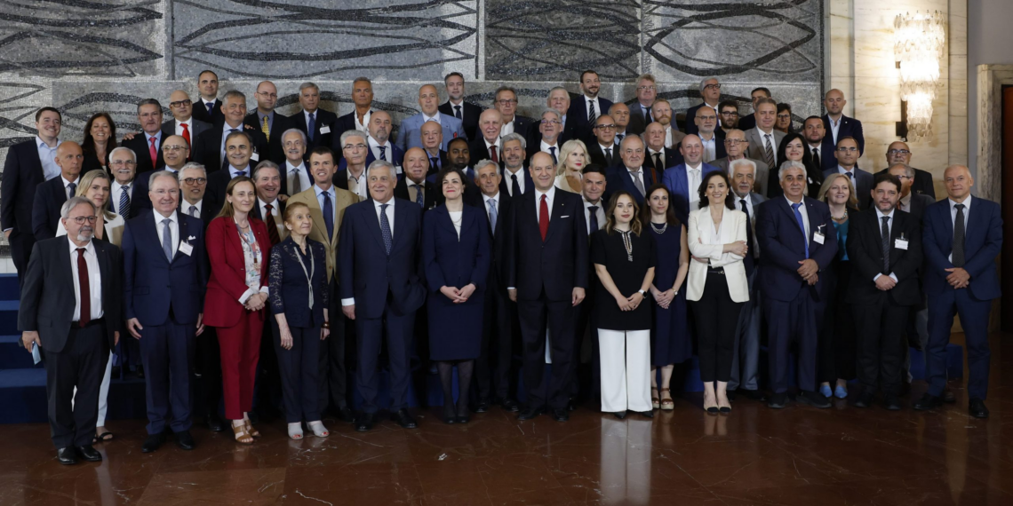 Il Ministro Tajani interviene all’Assemblea Plenaria del Consiglio Generale degli Italiani all’Estero