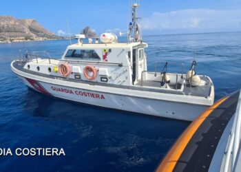 Naufragio a Porticello, l’Ambasciatore Llewellyn e il Console Brown fanno visita ai superstiti