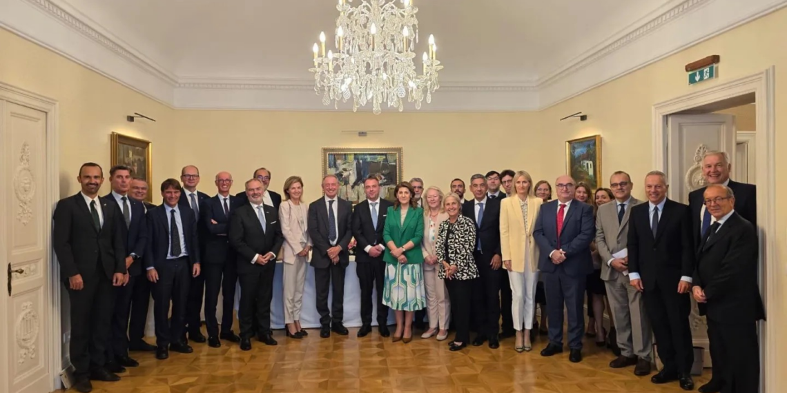 Il Ministro Urso incontra a Roma gli Ambasciatori UE