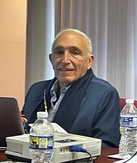 Joseph Sciame, Presidente della Fondazione Sons of Italy: “Ho avuto molte esperienze meravigliose nella vita tuttavia, in tema di incontri, ne citerei soprattutto tre: quelli con San Giovanni Paolo II, Sergio Mattarella e Silvio Berlusconi”