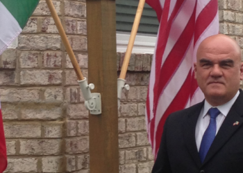 Gianmarco Bellini, Console Onorario d’Italia a Norfolk: “Dopo tanti anni in divisa è un onore per me continuare a servire il mio Paese. Iraq? Rifarei tutto, nonostante la prigionia. Quel 17 gennaio 1991 ha cambiato il mio modo di vedere le cose”