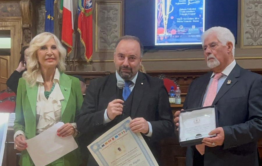 A Sante De Angelis il premio Accademico “Ambasciatore di Pace”. Cerimonia a Palazzo Valentini