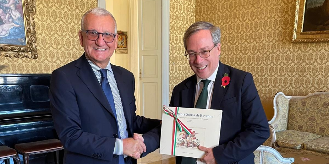 Ravenna, il Prefetto De Rosa incontra l’Ambasciatore britannico Llewellyn