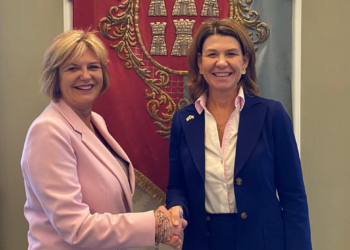 Campobasso, il Sindaco Forte riceve il Console Generale USA a Napoli Tracy Roberts-Pounds