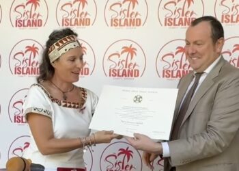 Tanzania: Francesca Micheli riceve l’Onorificenza di Cavaliere dell’Ordine della Stella d’Italia