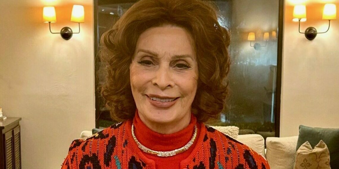 Premio “BOOKS for PEACE 2024” a Sophia Loren. La consegna a Parigi