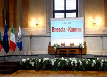 Firmato il gemellaggio Brescia – Kaunas alla presenza dell’Ambasciatrice lituana Kreivienė