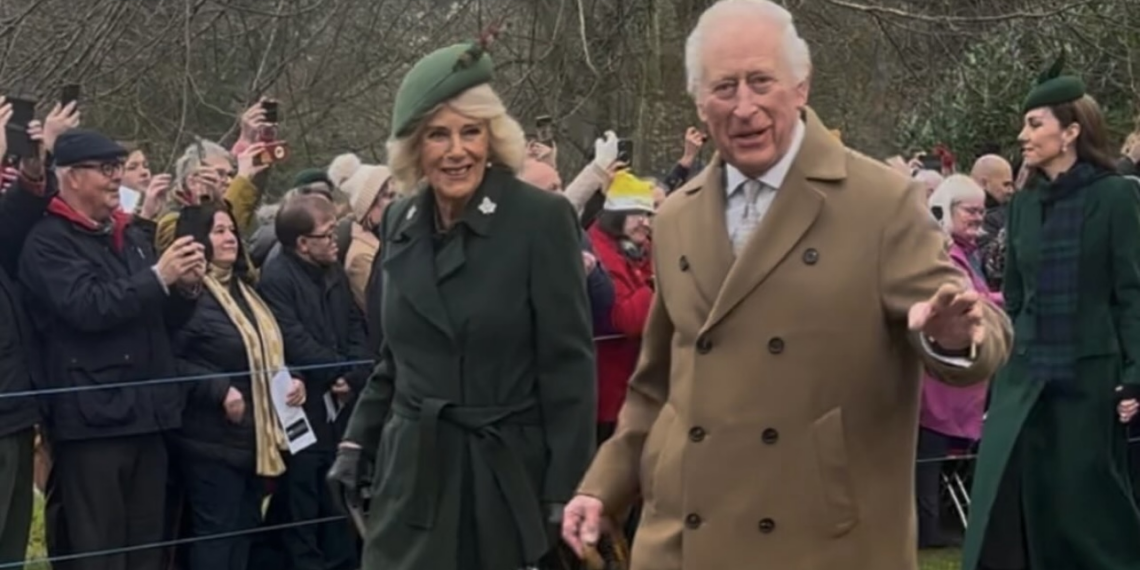 Regno Unito, la Royal Family alla messa di Natale a Sandringham. Il foto racconto di Ezio Cairoli