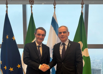 Medio Oriente, il Presidente della Lombardia Fontana riceve l’Ambasciatore di Israele Peled