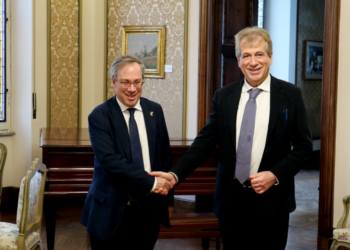 La Spezia, il Prefetto Cantadori incontra l’Ambasciatore Britannico Lord Llewellyn