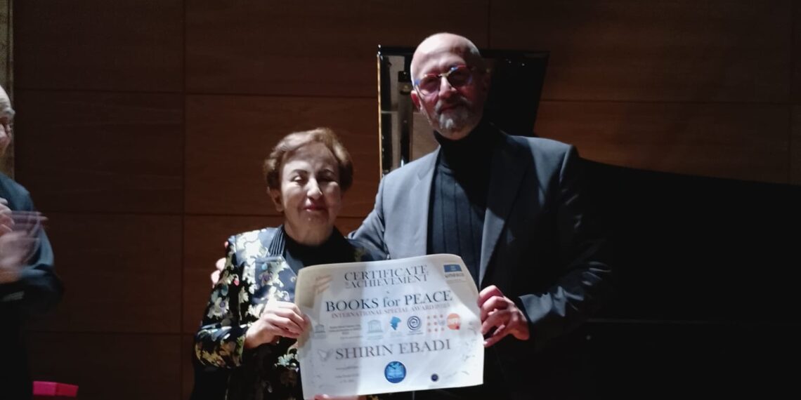 Premio BOOKS for PEACE 2025 alla Premio Nobel per la Pace 2003 Ms. Shirin Ebadi