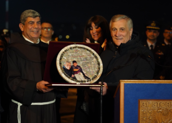 Arrivati a Roma minori palestinesi evacuati da Gaza per essere curati in Italia