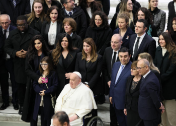 Giubileo, i Ministri Hasani e Manastirliu accompagnano studenti e accademici albanesi in Udienza dal Santo Padre