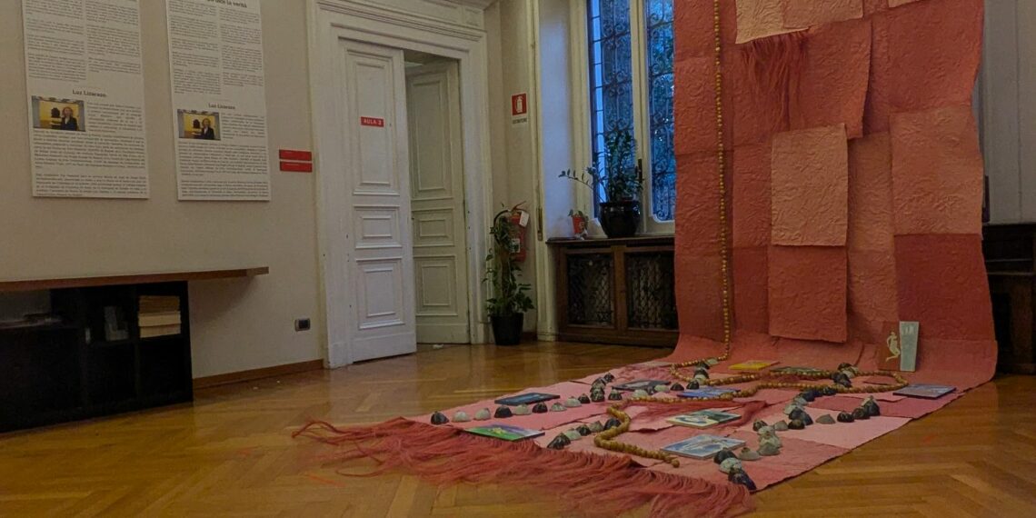 Colombia e Spagna celebrano la Festa della Donna a Roma con l’opera “Il mio corpo dice la verità” di Luz Lizarazo