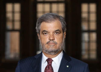 Renato Mosca de Souza, Ambasciatore del Brasile: “Mi capita spesso di pensare alla vita difficile di mio nonno, che lasciò l’Italia a dieci anni, in cerca di nuove opportunità. La sua testimonianza rende ancora più forte il mio senso di appartenenza a entrambe le culture”