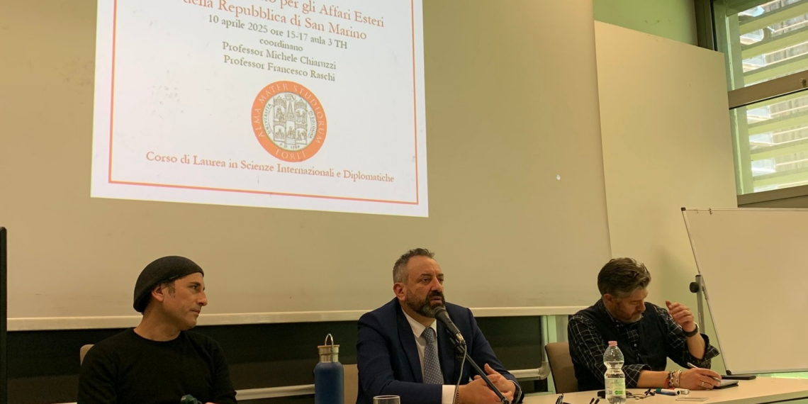 Forlì, il Segretario di Stato  per gli Affari Esteri di San Marino interviene al Seminario “Piccoli Stati e Diplomazia”
