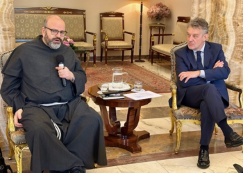 “The Power of AI: between Ethics and Realism”, gli Ambasciatori incontrano Padre Benanti