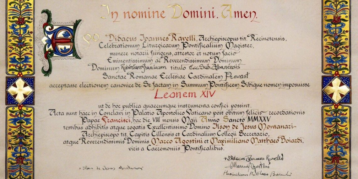 Papa Leone XIV, l’atto formale di accettazione del nuovo Pontefice. Ecco da chi è firmato