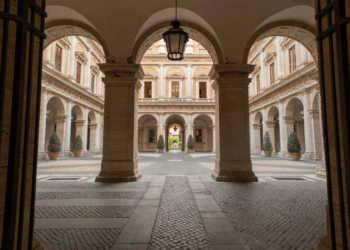 “Mari e Oceani – verso nuove rotte”, conferenza il 14 maggio a Palazzo Farnese (posti per il pubblico esauriti)