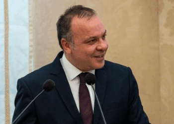 Il deputato Arnaldo Lomuti in viaggio verso Rafah con la Carovana per Gaza: “Un gesto politico e morale”