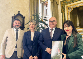 Umbria e Slovenia unite da una visione europea sostenibile: la Presidente Proietti incontra l’Ambasciatore Longar